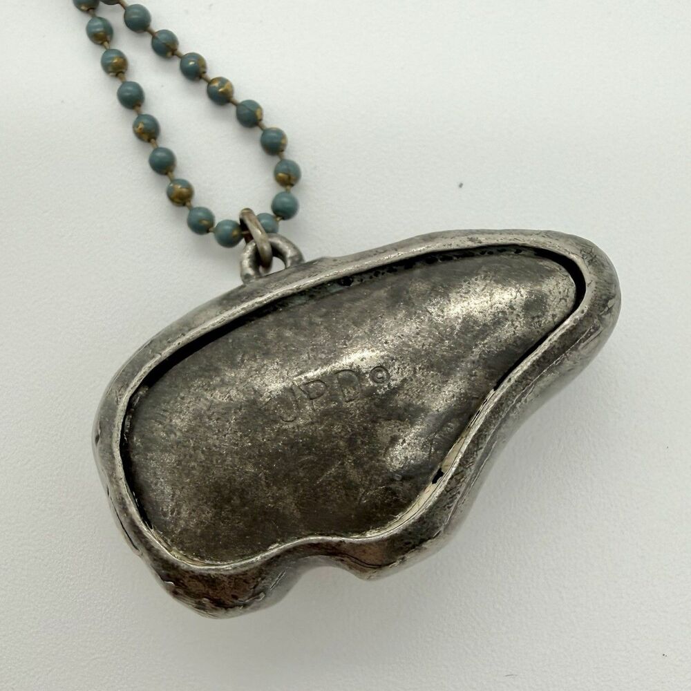 JPD Signed Artisan Heavy Pewter Southwest Spirit Bear Necklace Heartline Arrow - Picture 4 of 16